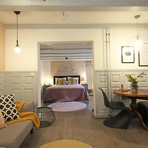 dok-apartments.amsterdamhotelsnl.com/